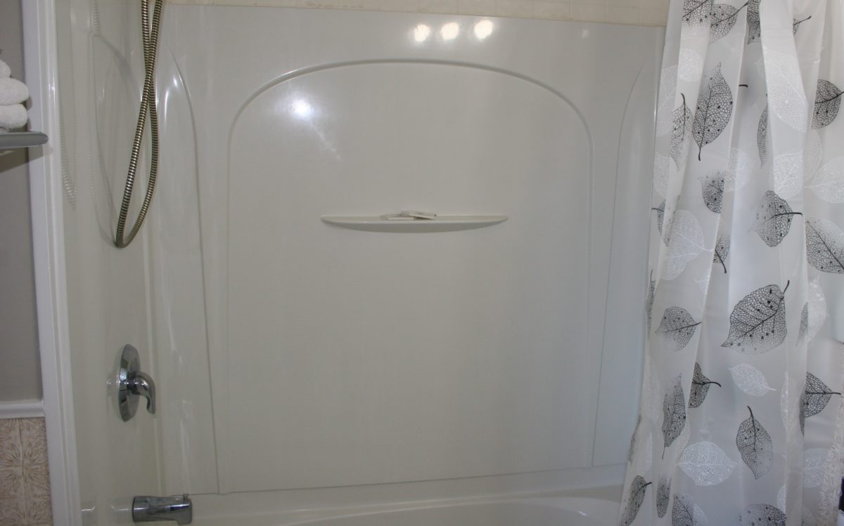 WalkOut Suites River View (Sleeps 4) Buckeye Centre Waterfront