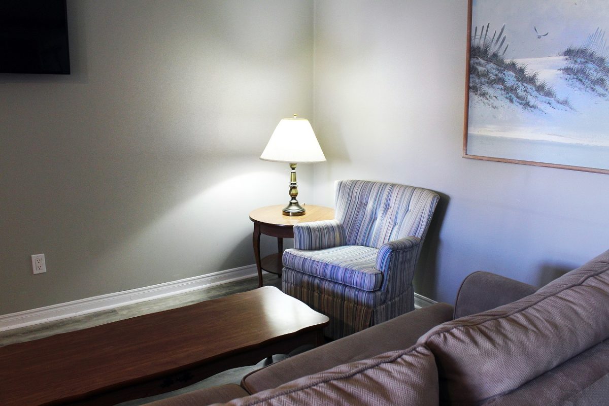 WalkOut Suites River View (Sleeps 4) Buckeye Centre Waterfront